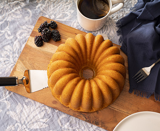 TRACY CAKES makes delicious old fashioned southern pound cakes and other classic desserts, including gluten free. 