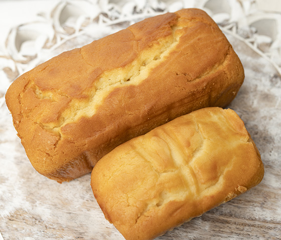 TRACY CAKES Pound Cake